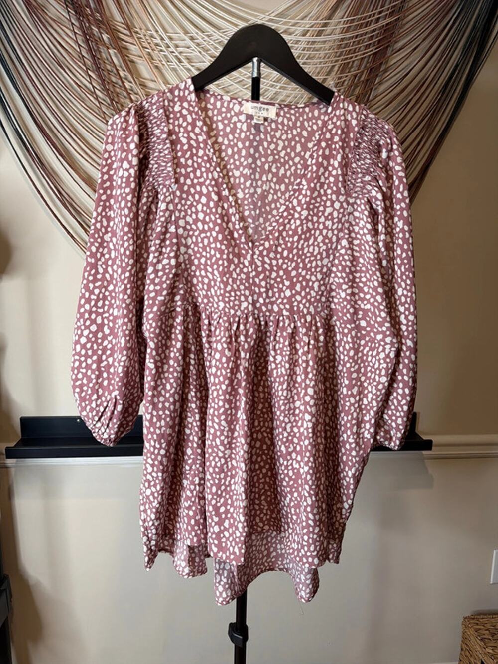 Umgee peasant style puff sleeve blouse M EUC 3015